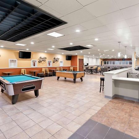 Clarion Inn & Suites And Convention Center Kearney Kültér fotó
