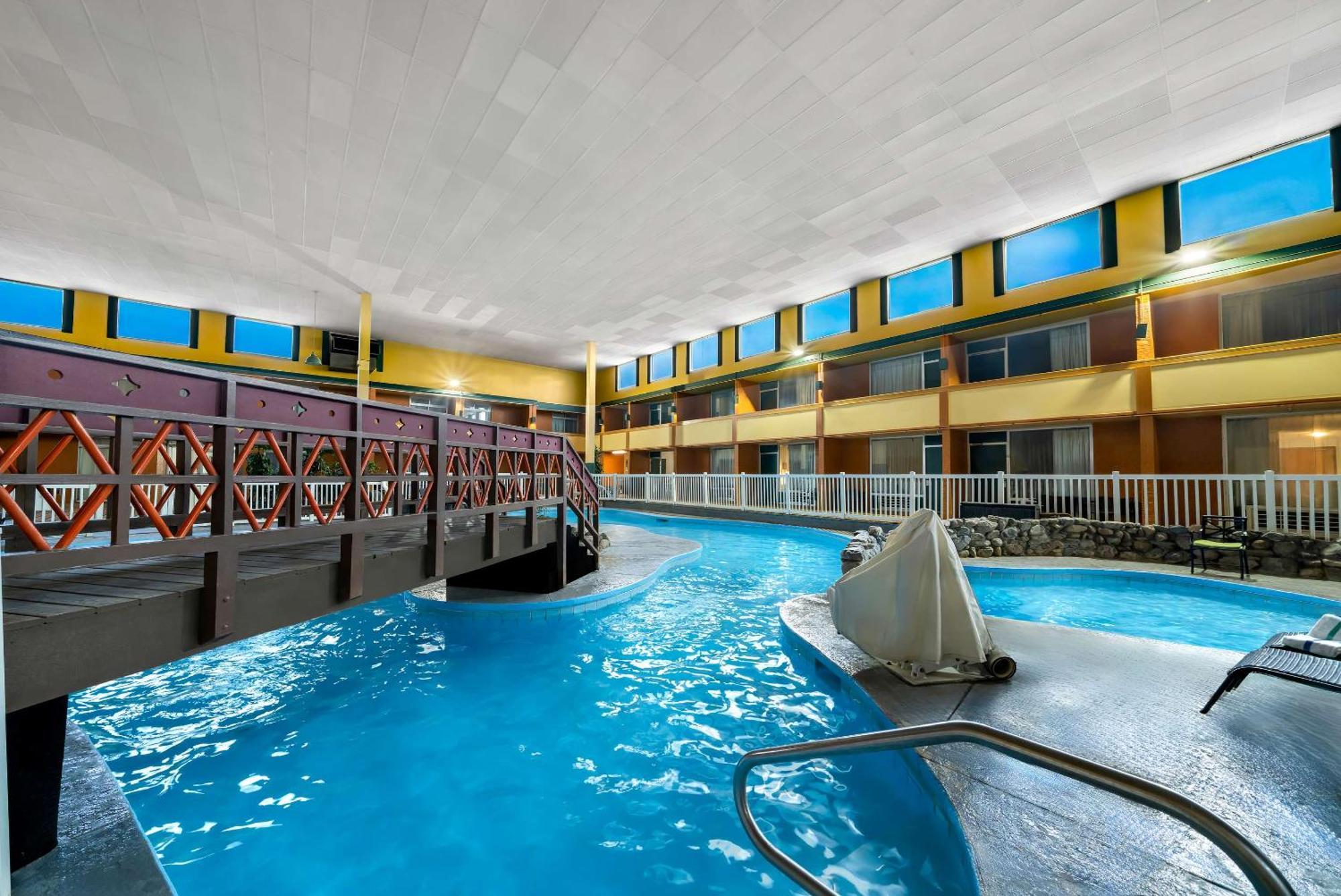 Clarion Inn & Suites And Convention Center Kearney Kültér fotó